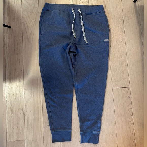 Men’s heathered blue FIGS sweatpants - Picture 1 of 3